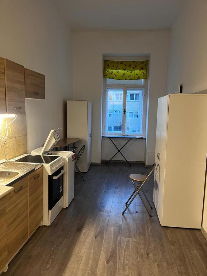 Downtown Fine-Tuned 2 Bedroom + Livingroom Apartment Th.32.1.3 Szombathely Eksteriør billede